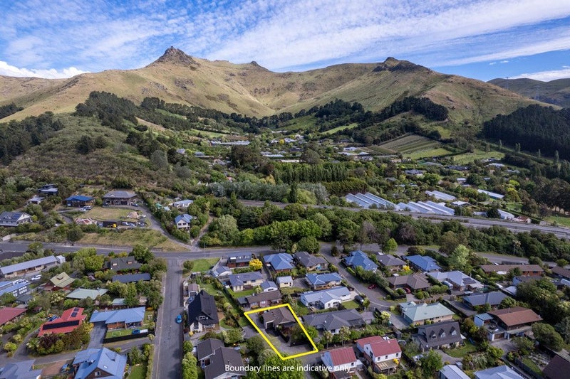 1/5 Clonbracken Lane, Heathcote Valley, Christchurch - Carousel 24