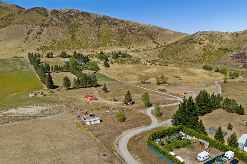 24 Ahuriri Drive, Omarama, Ōmarama - Carousel 2