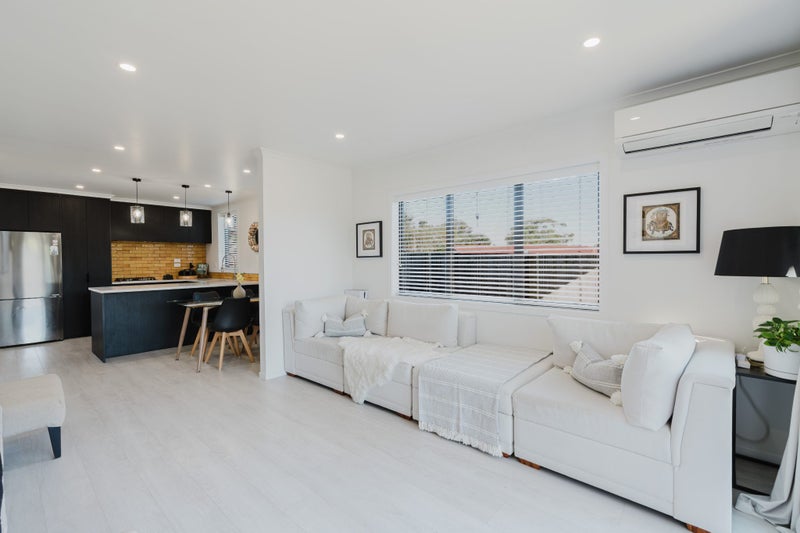 4/28 McKay Drive, Temple View, Hamilton - Carousel 2