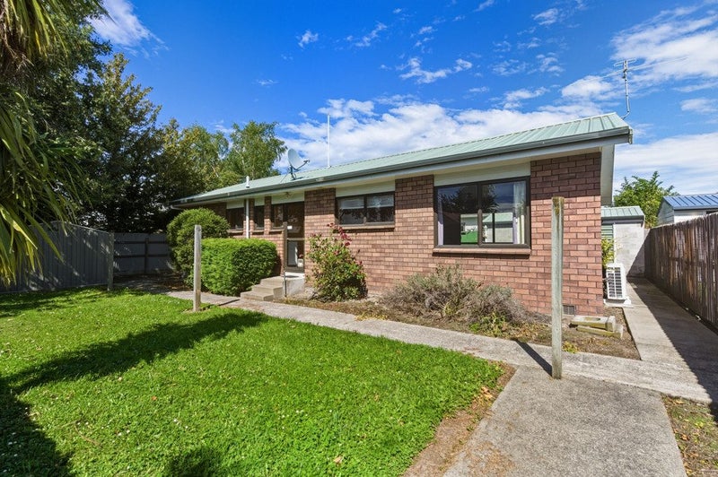 11A West Belt, Lincoln, Lincoln - Carousel 2