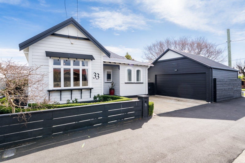33 Ings Avenue, Saint Clair, Dunedin - Carousel 1
