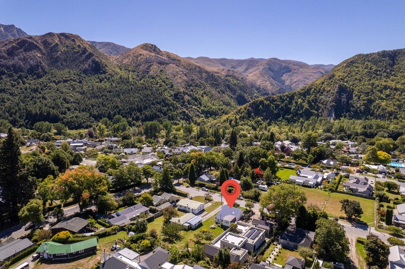 16 Caernarvon Street, Arrowtown, Arrowtown - Carousel 21