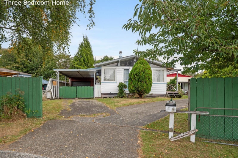 7 Liane Place, Mangakakahi, Rotorua - Carousel 1