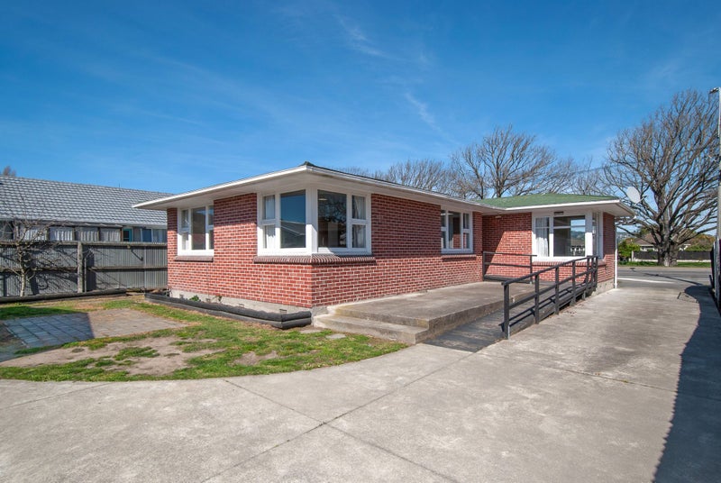 413 Linwood Avenue, Bromley, Christchurch - Carousel 1