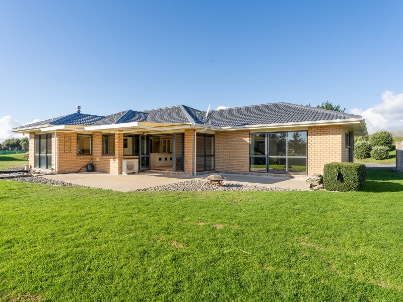 12 Waitaheke Road, Te Horo - Carousel 26