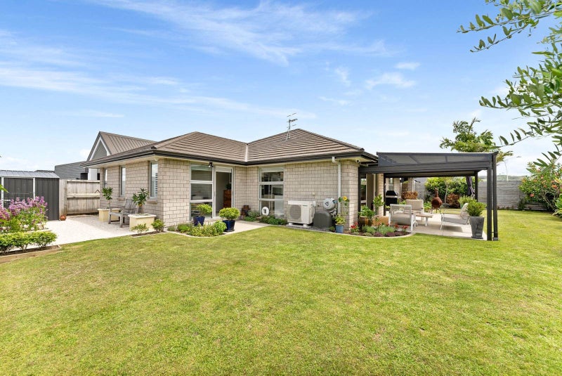 127 Palm Springs Boulevard, Papamoa Beach, Papamoa - Carousel 2