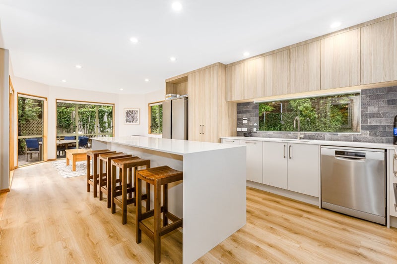 12 Portage Place, Whitby, Porirua - Carousel 2