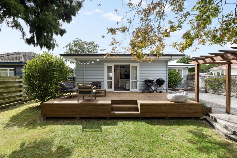 48 Nixon Street, Hamilton East, Hamilton - Carousel 2