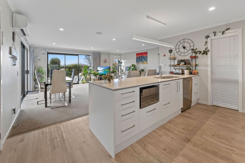 6 Kotata Street, Richmond, Richmond - Carousel 1