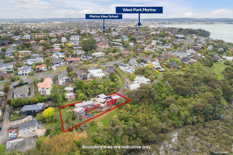 133 West Harbour Drive, West Harbour, Waitakere City, Auckland - Carousel 31