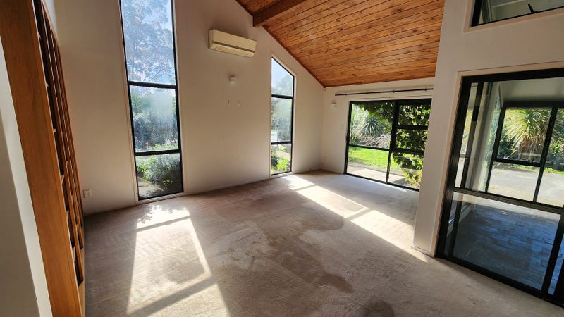58 Riverglade Drive, Tamahere, Hamilton - Carousel 1