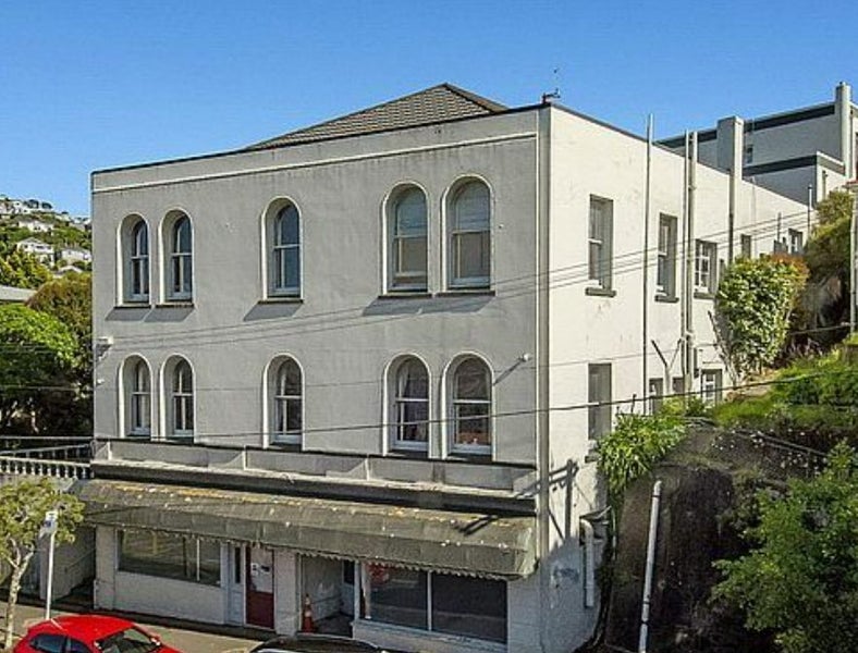 8/38 Cleveland Street, Brooklyn, Wellington - Carousel 1