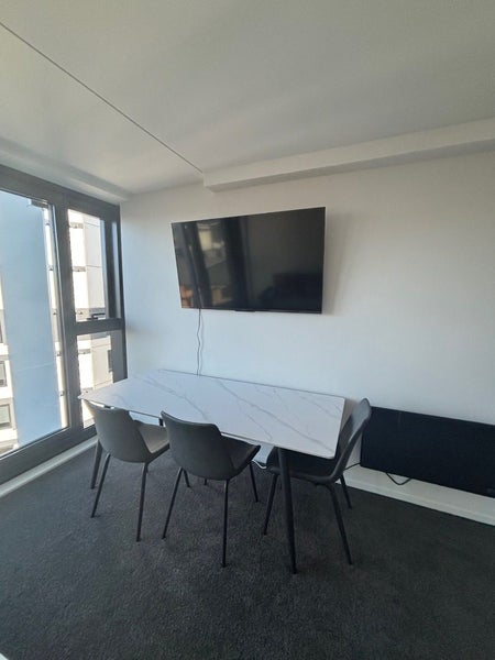 15L/3 Whitaker Place, Grafton, Auckland - Carousel 2