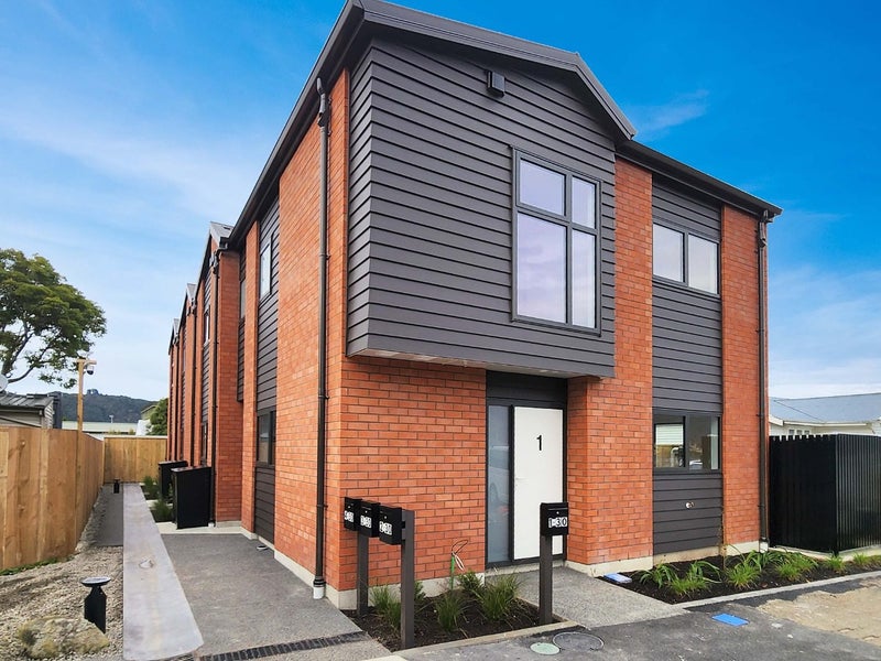 30 Granville Street, Silverstream, Upper Hutt - Carousel 1