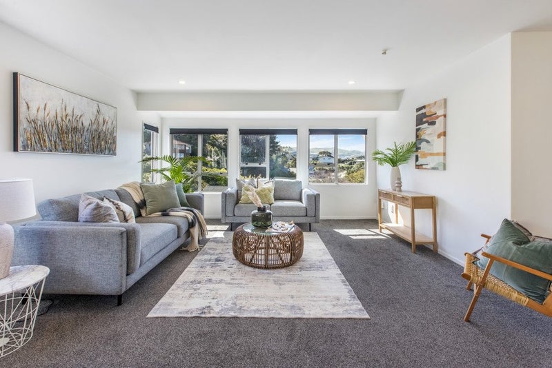 16 Makatote Grove, Churton Park, Wellington - Carousel 2