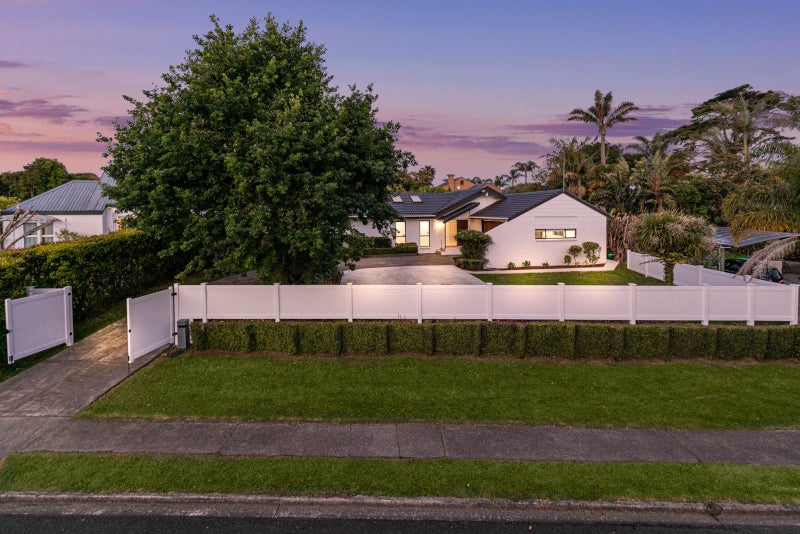 18 Waipuia Place, Greenhithe, Auckland - Carousel 36