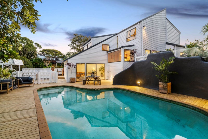 17 Harper Street, Chatswood, North Shore City, Auckland - Carousel 1