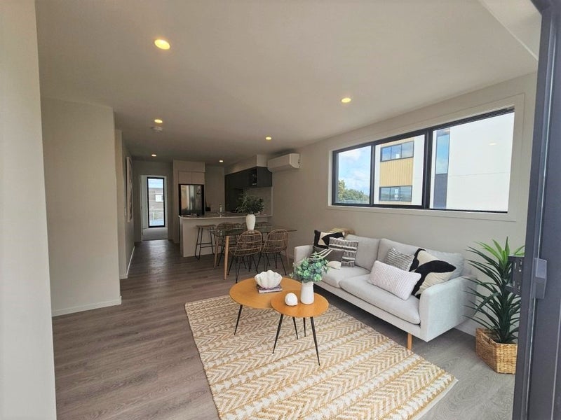 1/5E Maranui Street, Mount Maunganui, Mount Maunganui - Carousel 2