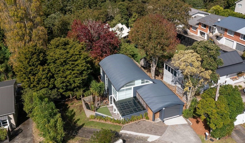 2/22 Rangatira Road, Birkenhead, Auckland - Carousel 1