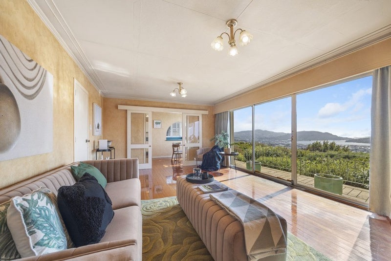 50 Earls Road, Saint Clair, Dunedin - Carousel 1