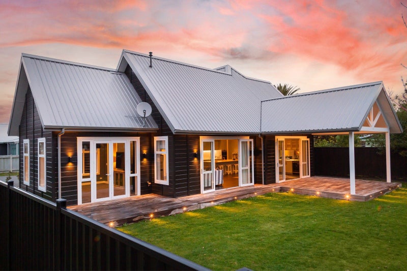 2 Westwood Avenue, Greytown - Carousel 1