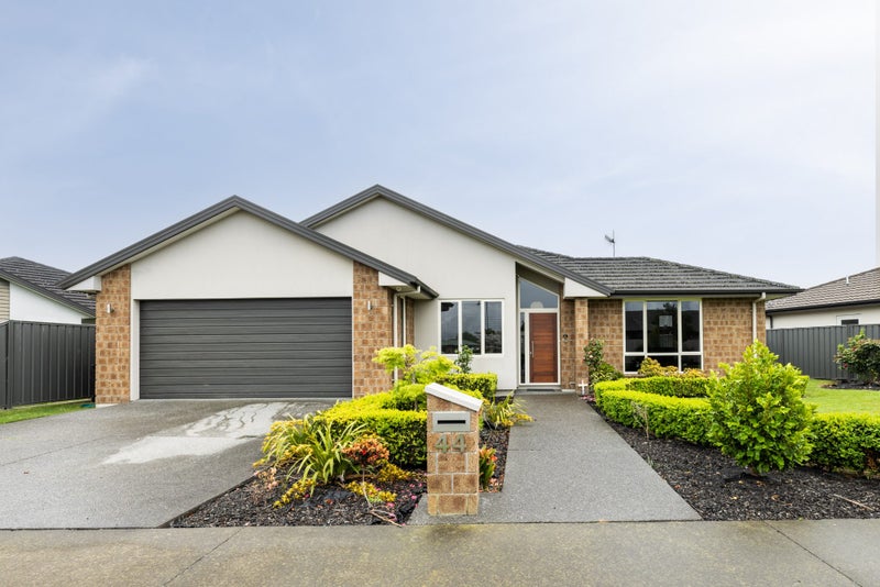 44 Tasman Drive, Poraiti, Napier - Carousel 1