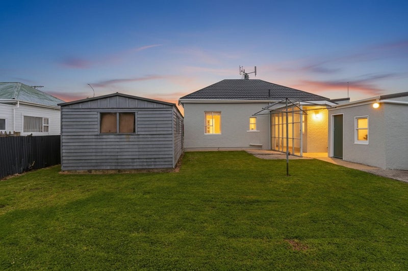 17 Burns Street, South Dunedin, Dunedin - Carousel 1