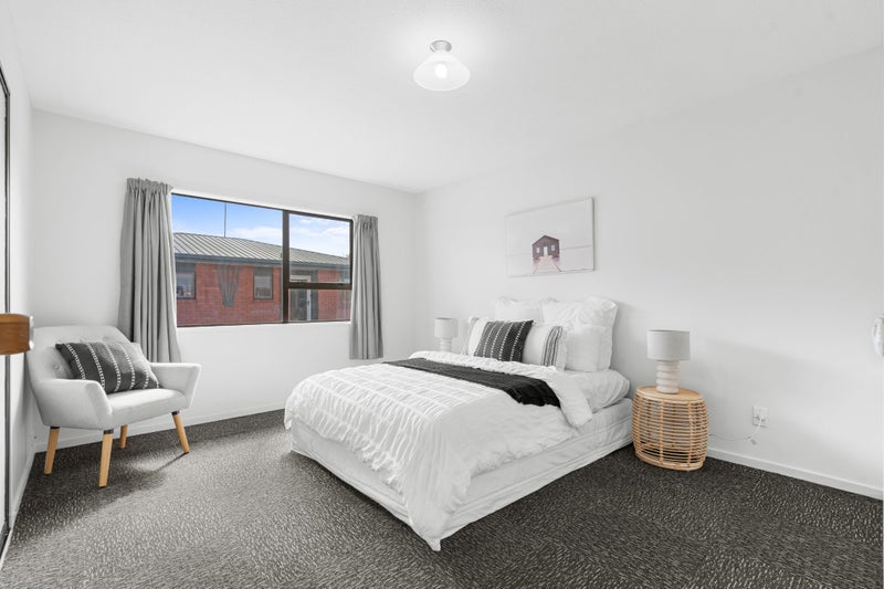 1/167 Clarence Street, Riccarton, Christchurch - Carousel 2