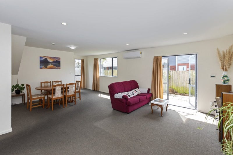 7/42 Champion Street, Edgeware, Christchurch - Carousel 2