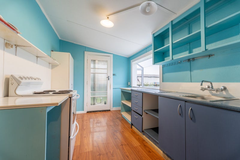 13 Braddon Street, St Andrews - Carousel 1