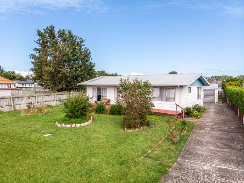 3 Menzies Place, Paeroa, Paeroa - Carousel 1