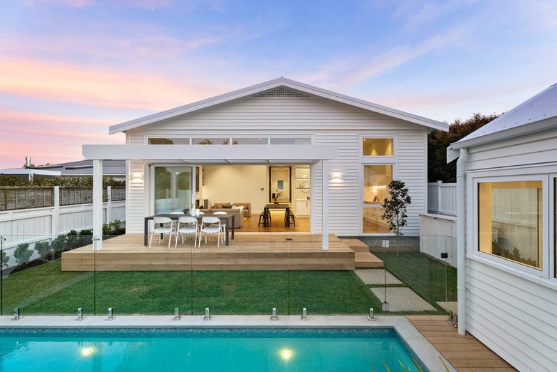 30 Cumberland Avenue, Westmere, Auckland - Carousel 1