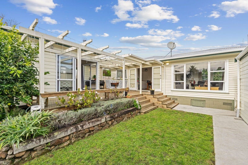 7 Beauzami Place, Whau Valley, Whangarei - Carousel 1