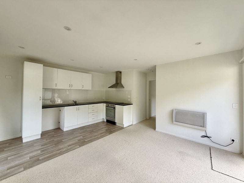 7A Wyndrum Avenue, Waterloo, Lower Hutt - Carousel 2