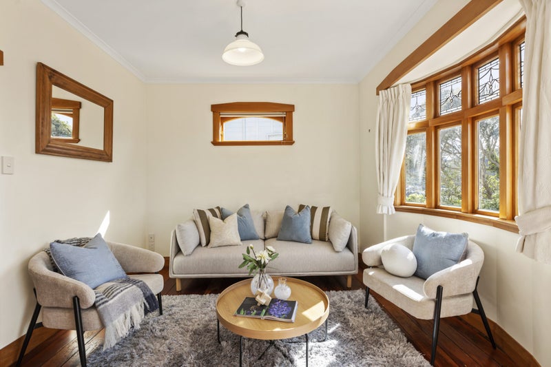 63 Rhine Street, Island Bay, Wellington - Carousel 2