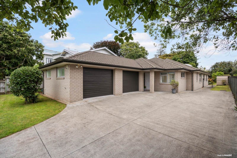 30 Boyd Avenue, Royal Oak, Auckland - Carousel 1