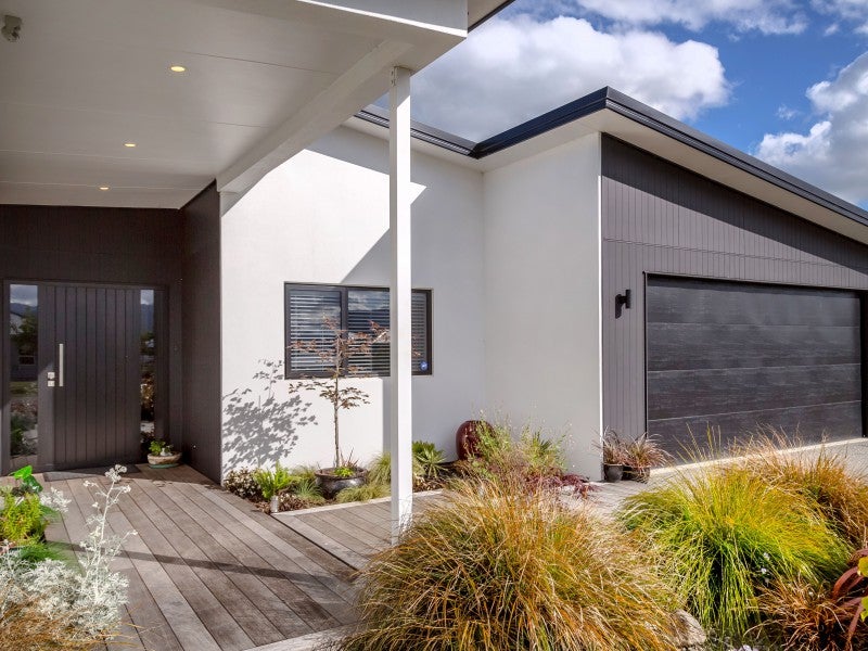 19 Hartley Avenue, Carterton - Carousel 2