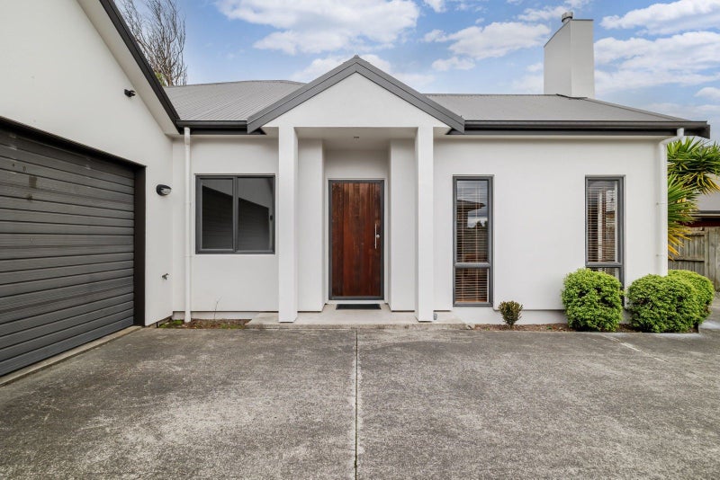14 Stewart Crescent, Hokowhitu, Palmerston North - Carousel 2