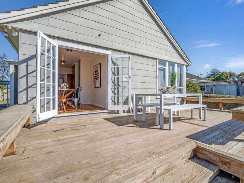 69 Seddon Street, Takaro, Palmerston North - Carousel 2