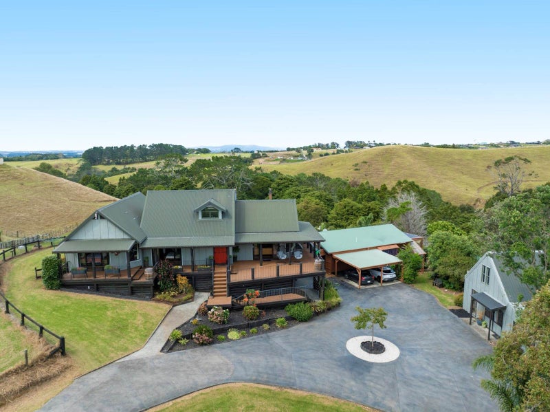 104 Cooper Road, Pollok, Pollok - Carousel 2