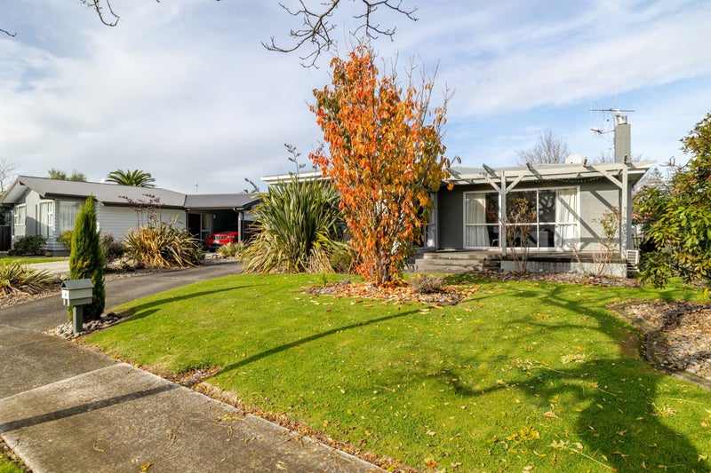 12 Westhaven Grove, Takaro, Palmerston North - Carousel 22