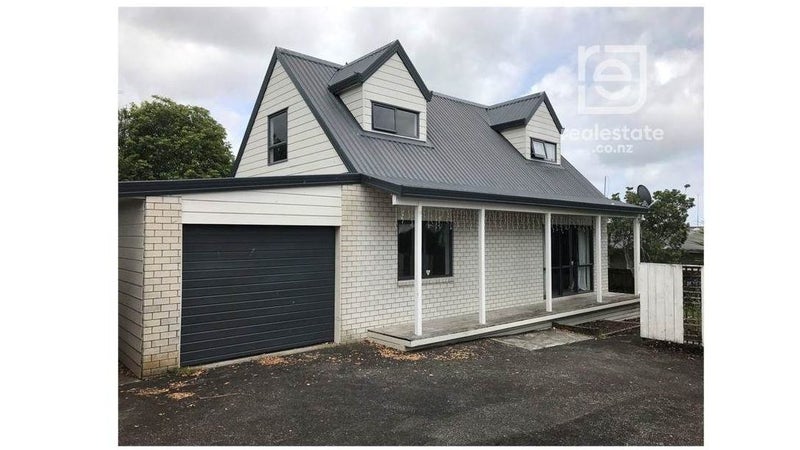 6A Blacklock Avenue, Henderson, Auckland - Carousel 1