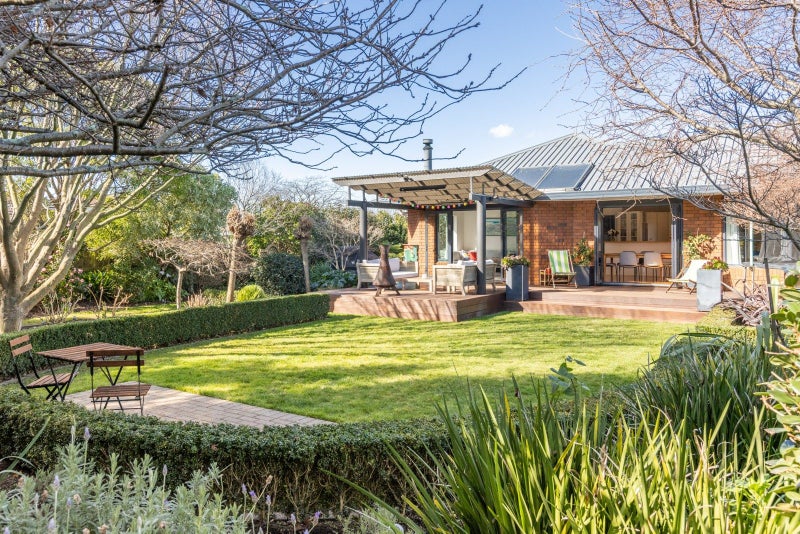 11A Bowling Road, Greenmeadows, Napier - Carousel 2