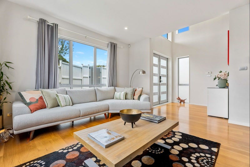 535A Hillsborough Road, Mount Roskill, Auckland - Carousel 2