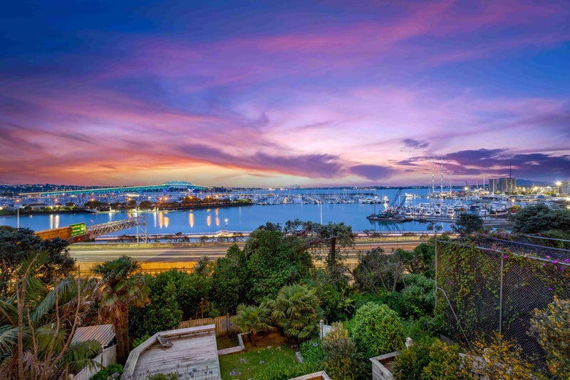 17 London Street, Saint Marys Bay, Auckland - Carousel 1