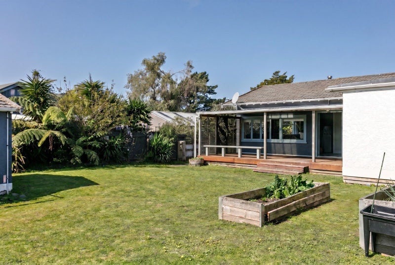 4 Elsthorpe Avenue, Mangapapa, Gisborne - Carousel 1