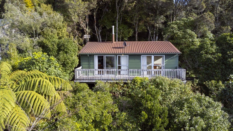 20 Hauraki Terrace, Pukawa Bay - Carousel 2