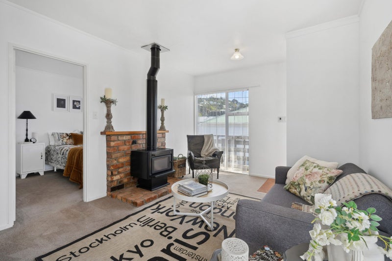 4/84 Freyberg St, Lyall Bay, Wellington - Carousel 2