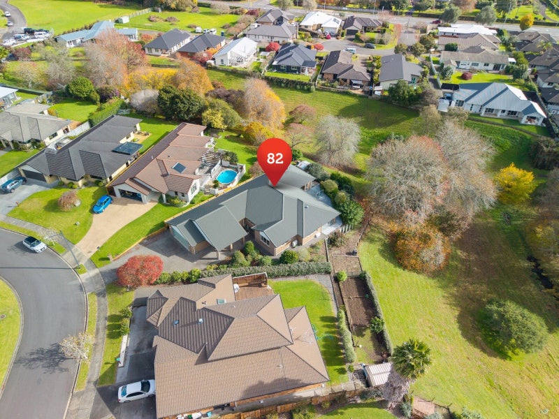 82 Merriman Place, Pyes Pa, Tauranga - Carousel 1