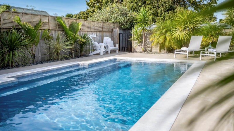 21 Pine Harbour Parade, Beachlands, Auckland - Carousel 1